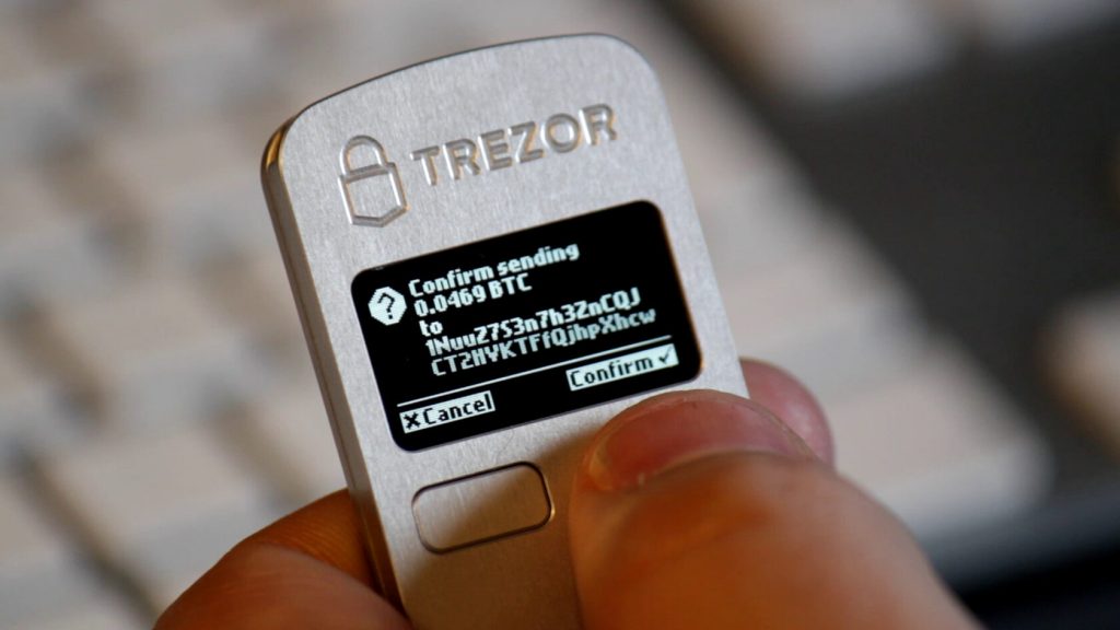Hot wallets, Trust Wallet, BitPay, MetaMask, Atomic Wallet, JAXX, Electrum, MyEtherWallet, Blockchain, Cryptonator, Cold wallet, Ledger, SafePal, Trezor, crypto wallet, crypto wallets